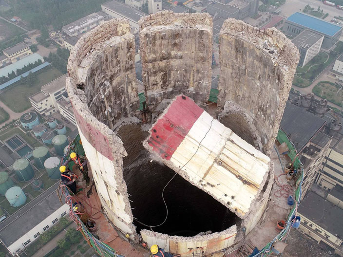 水泥煙囪拆除 水泥煙囪拆除